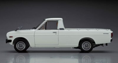Hasegawa 1/24 model kit Datsun Sunny Truck Long Body Deluxe Japan