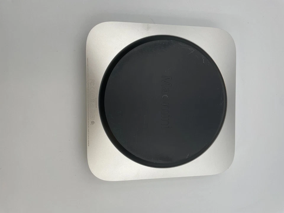 Apple Mac Mini Late 2014 A1347 2.6 GHz Intel Core i5 8GB RAM 500GB SSD - Image 2 of 4