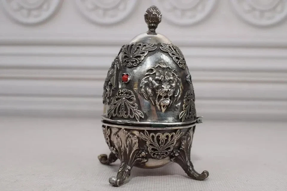 Huevo de Plata Cazador - Cabeza de León Plata 84 - Caja de Plata Estilo Antiguo Imperial Foto 3 de 4