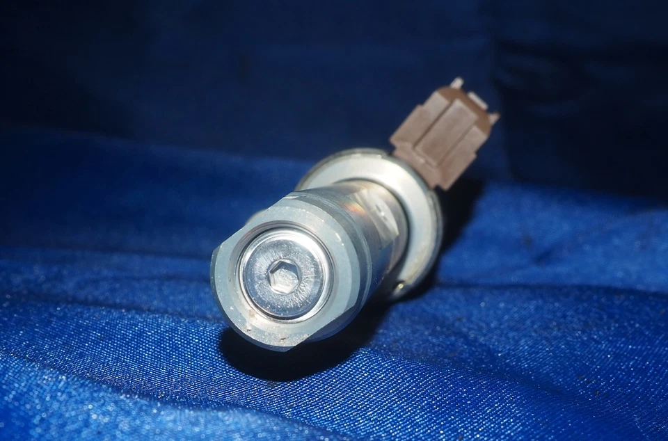 NEW OEM! 2015-2021 Acura ILX TLX DCT Transmission Valve Body Solenoid Large - Image 3 of 4