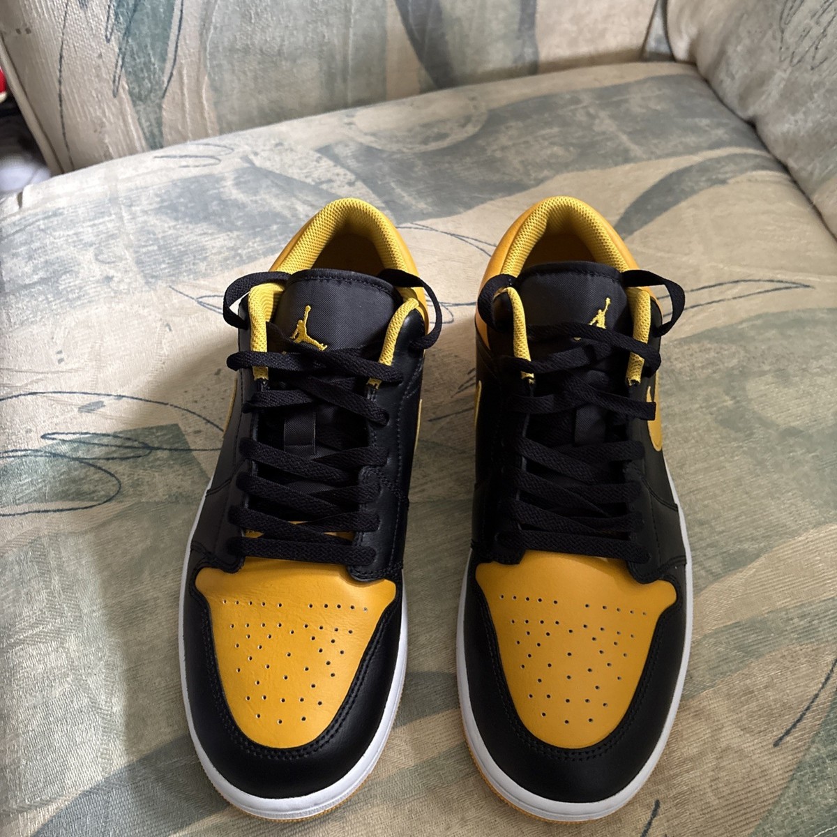Nike Air Jordan 1 Low Black Yellow Ochre White 553558-072 Men's Sz