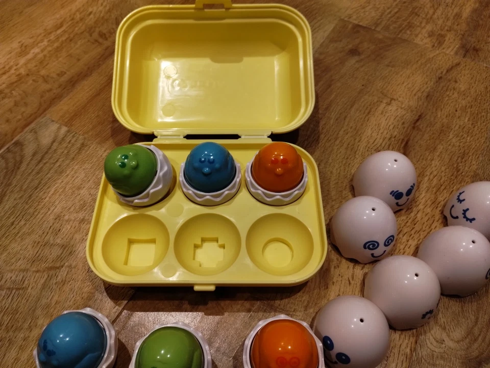 Tomy Toomies Hide and Squeak Eggs Baby Toy - Image 3 of 4