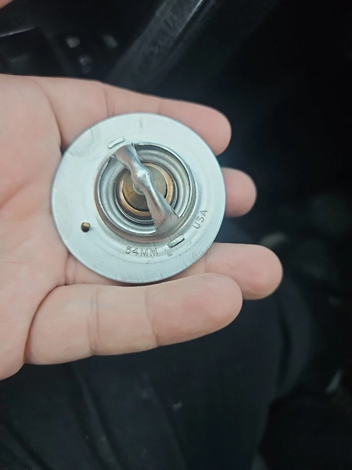 Termostato de líquido de arrefecimento do motor tipo OE Stant 14358 - Imagem 4 de 4