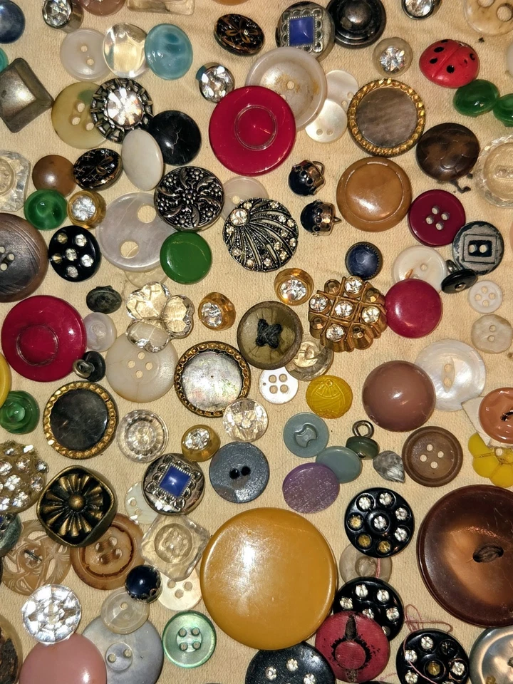 large lot antique Vintage fancy buttons glass rhinestone bakelite - Image 3 of 4