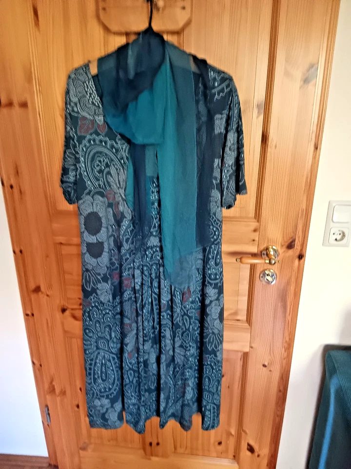 DW- Shop  bequemes  Viskose-Elasthan Sommerkleid Gr. 50  Gummizug bunt + Schal - Bild 4 von 4