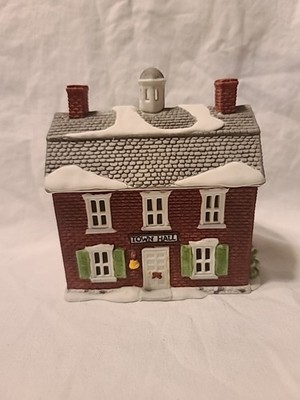 Vintage Dept 56 New England Village Brick Townhall Light Included Retired