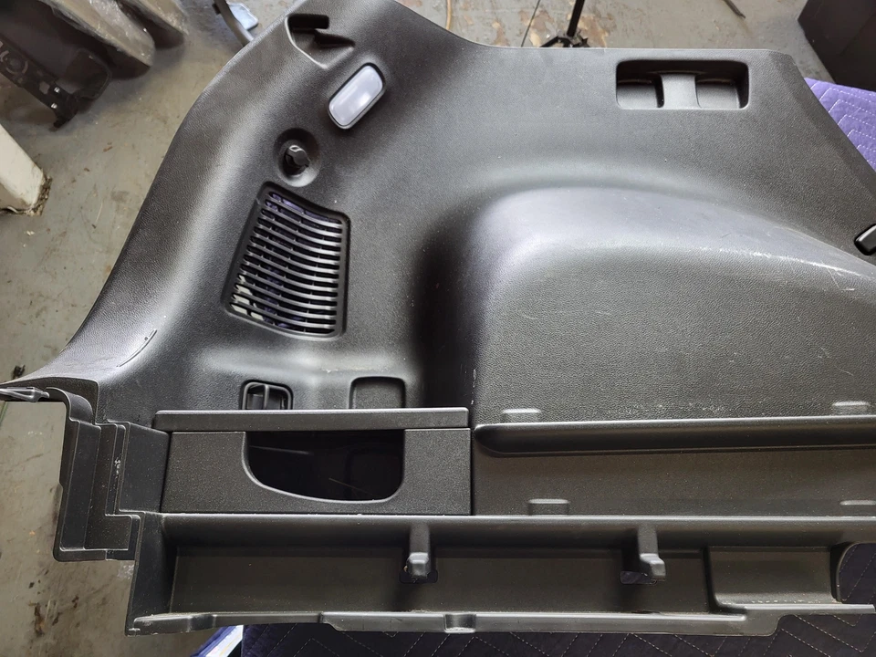 Rear Left Driver Quarter Trim Panel 2020 Kia Sportage 85730-D9500 2017 2018-2022 - Image 3 of 4