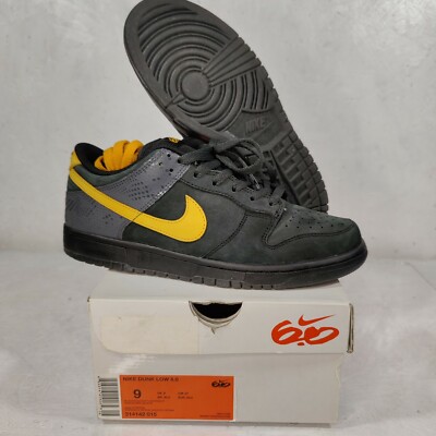 Nike Dunk Low 6.0 Black Gold Dart Sneakers 314142-015 Shoes Size‎ 9.5 Nike Dunk Low 6.0 Black Gold Dart Sneakers 314142-015 Shoes  main image 2