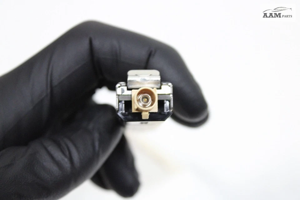 2015-2019 AUDI A3 QUATTRO 8V AMPLIFICADOR DE ANTENA TRASEIRA SUPERIOR ESQUERDA FABRICANTE DE EQUIPAMENTO ORIGINAL - Imagem 4 de 4