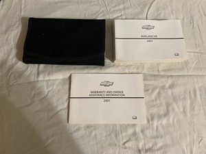 2007 Chevy Chevrolet Avalanche Owners Manual GUIDE BOOK SET with Case OEM | eBay