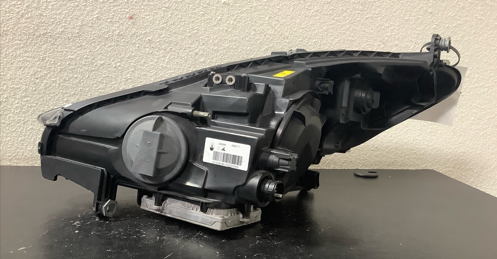 2013 14 15 16 2017 Maserati GranTurismo GT RH Right XENON HID Used OEM Complete