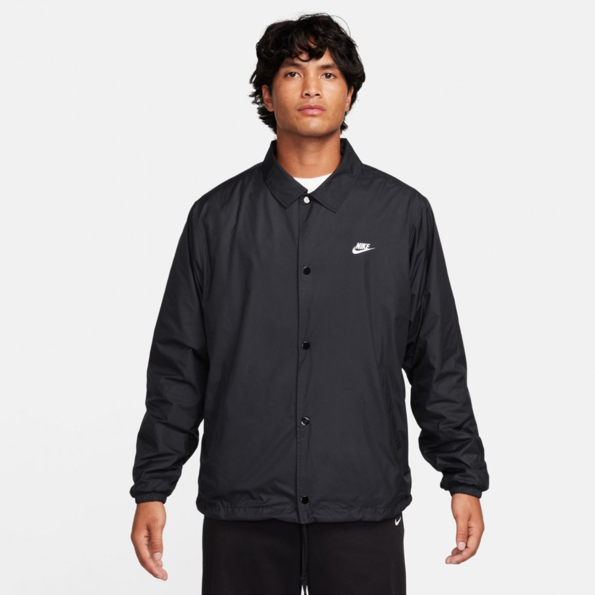 Nike Club Coaches Jacket Men's Small Black Snap Front Long Sleeve