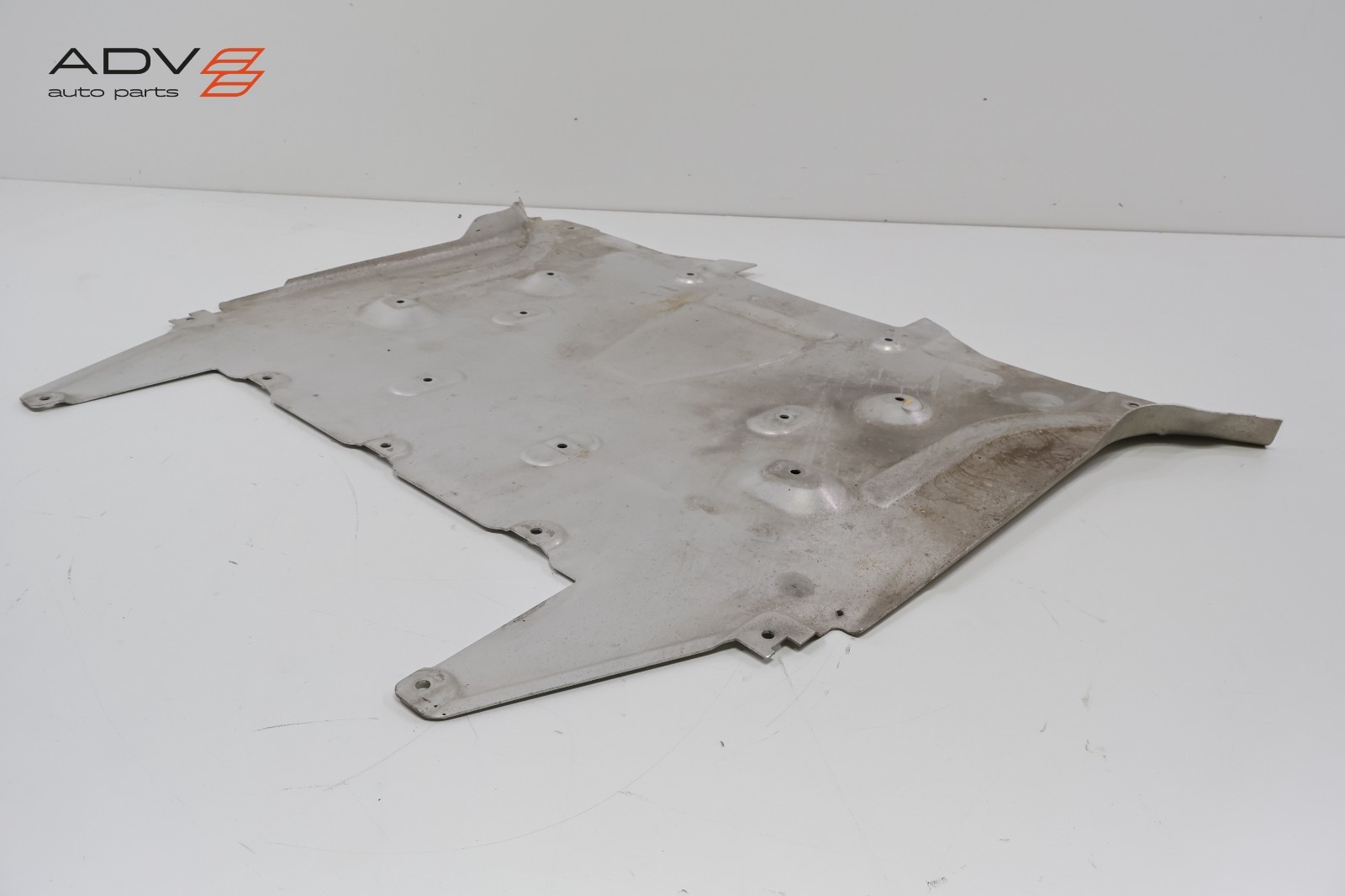 Audi R8 2017-2023 FRONT Fender liner P/N 14781