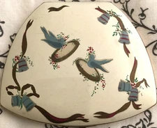 Vintage Elgin American White/Enamel Birds, Bells Powder Compact - Great!