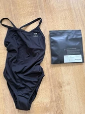 Whoop 4.0 Bundle: Anywear Adjustable Bralette (medium)  And TYR Swimsuit (W 38)