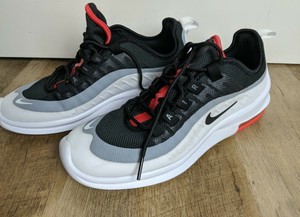 nike axis shoes
