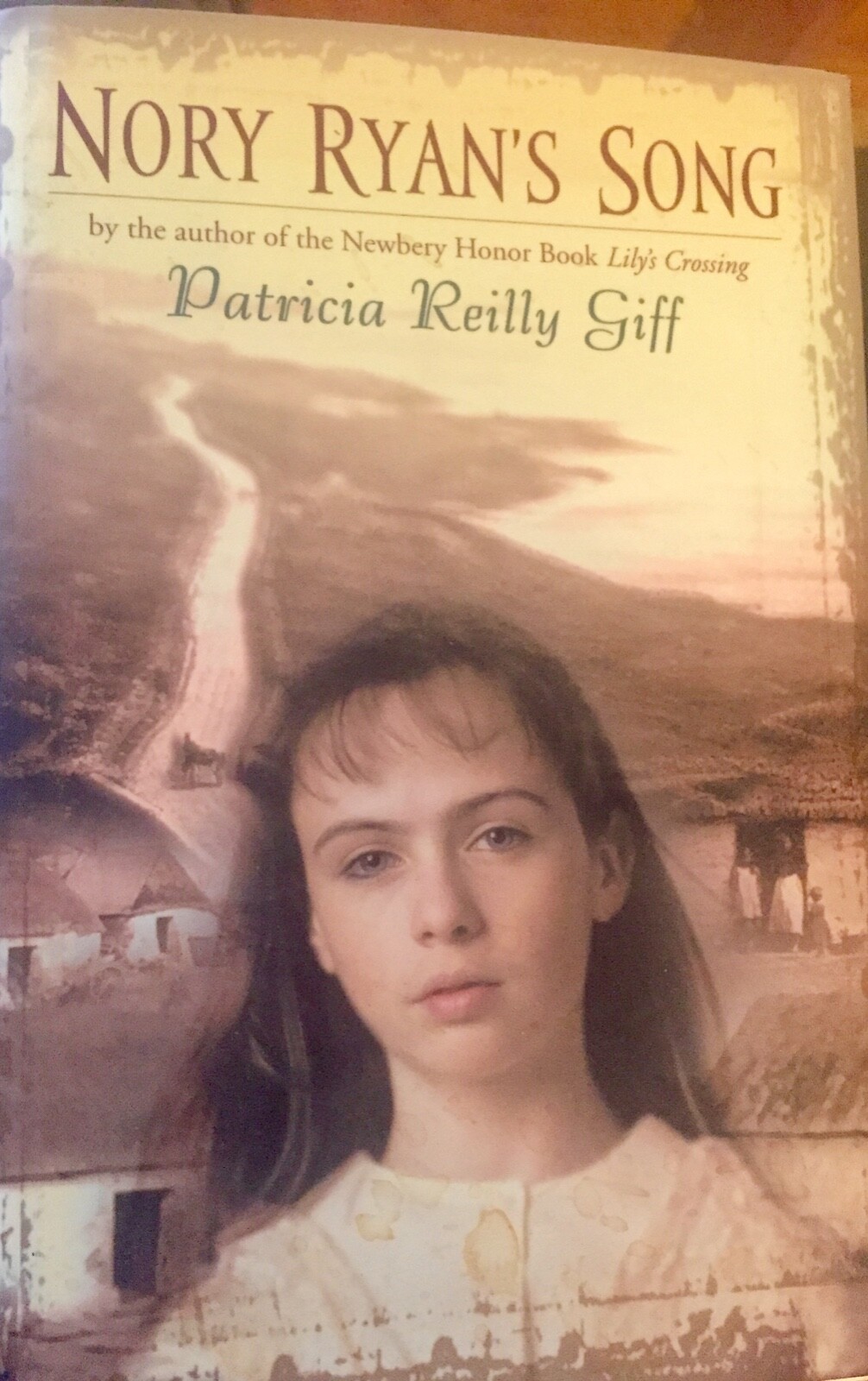 Nory Ryan's Song by Patricia Reilly Giff Hardcover Dust Jacket
