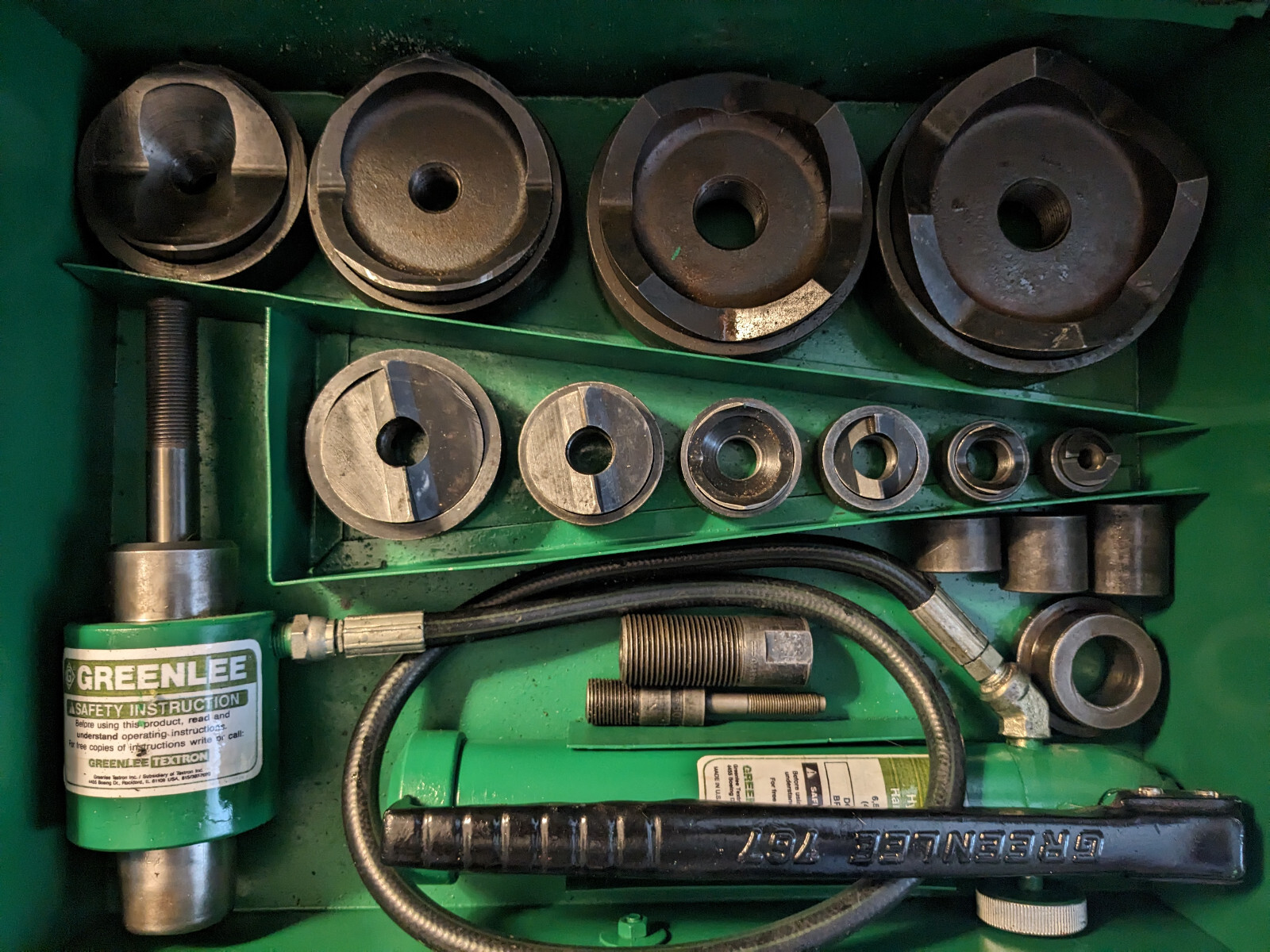 Greenlee 7310SB 1/2''4'' Hydraulic SlugBuster Knockout Punch Driver