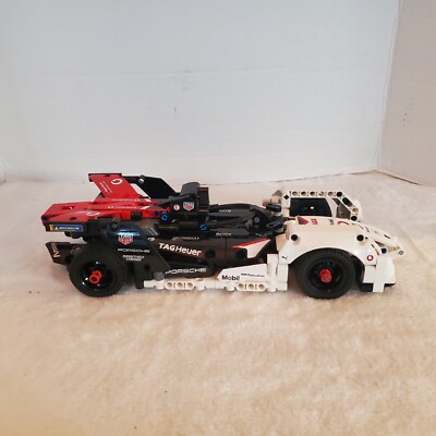 LEGO TECHNIC: Formula E Porsche 99X Electric 42137 Pull Back