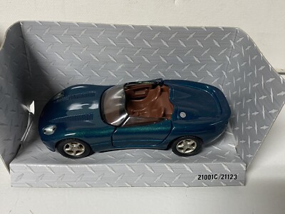Jaguar XK 180 concepto  Car 1/37 Scale Die Cast by Maisto New Box Damaged