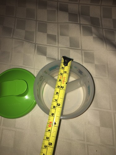 Tupperware Kids Formula Snack Divided Cup + Sippy Cup 7 Oz New Gators, Bears - Picture 5 of 11
