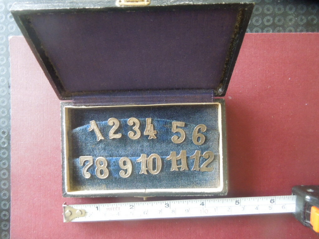 アルパカページ J3921 ANTIQUE DUTCH ALPACCA DINNER TABLE NUMERAL PLACE SETTINGS