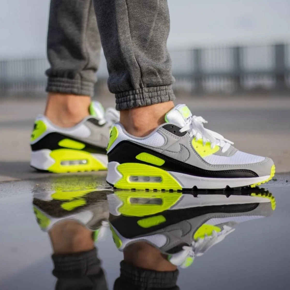 Air max 90 mens white clearance uk