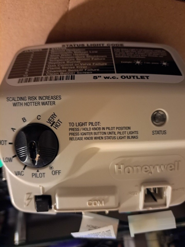 HONEYWELL WATER HEATER GAS CONTROL VALVE WV8860B1326 PART 100094029