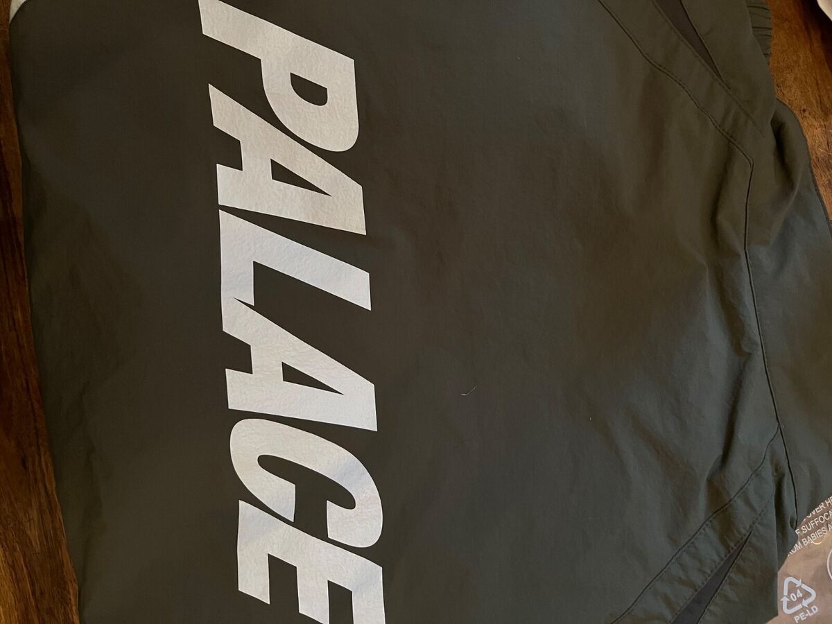 PALACE skateboards, MOTO SHELL JACKET THE DEEP GREEN : size Large