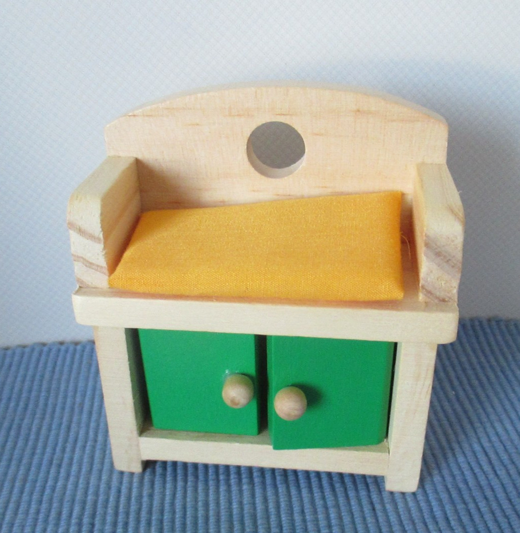 Schrank Holz Möbel Miniatur fürs Puppenhaus / Puppenstube/Kaufmannsladen