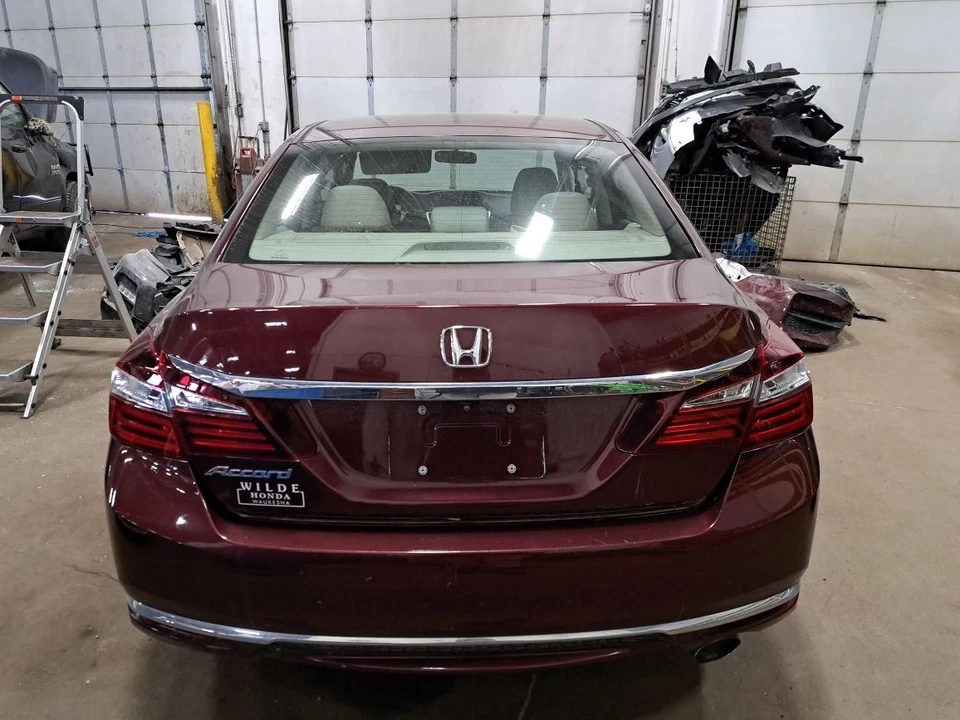 Rear Strut 2016 Accord Sku#4127422 - Image 3 of 4