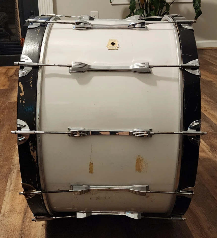 Bajo Ludwig Marching - Blanco 25 x 17 pulgadas Foto 4 de 4