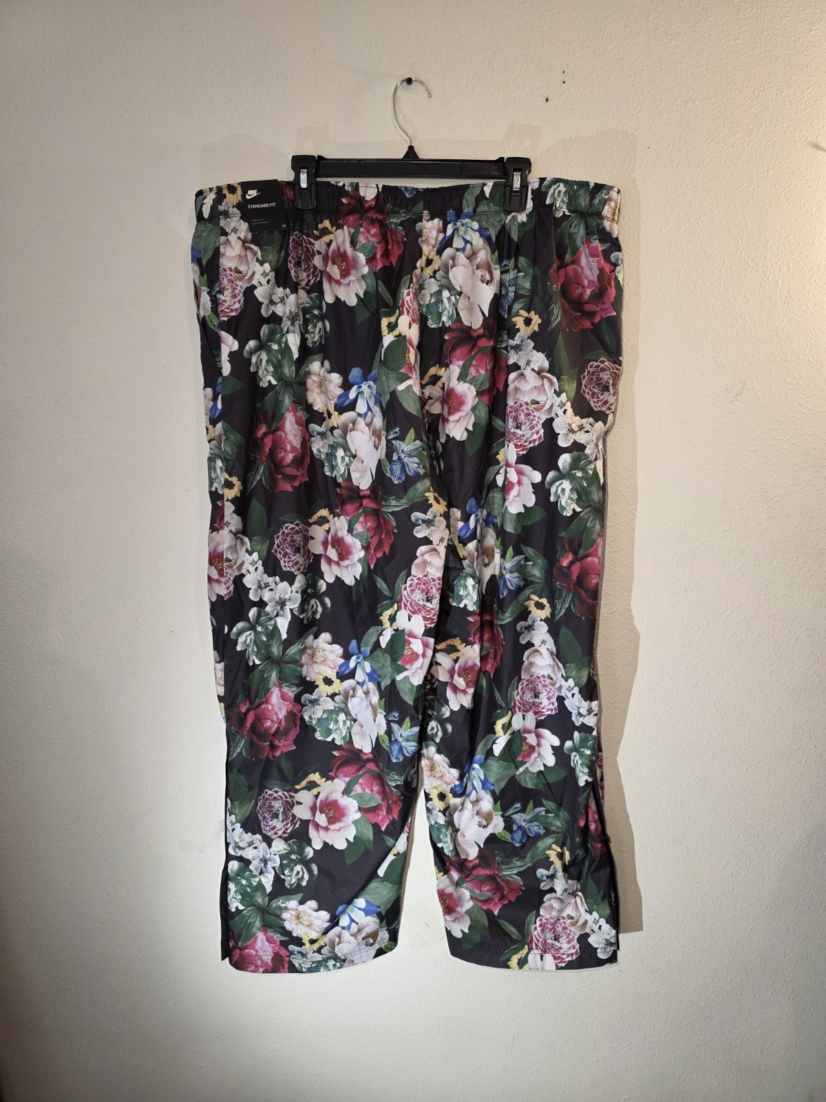 Rare Nike Women's Sportswear Floral Windbreaker Pants 3X Flowers thumbnail 2