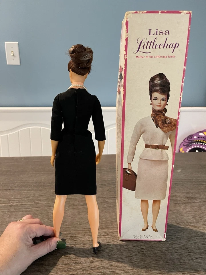 1963 Littchap Family, Dr John, Lisa, Libby And Judy - Imagem 4 de 4