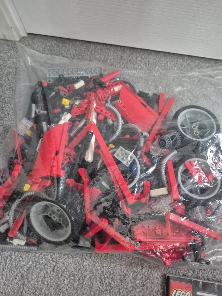 LEGO Racers 8386 Ferrari F1 Racer 1:10, photo 3 of 5