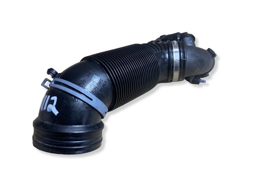 Volkswagen Tiguan 2018 Sonstiges 81000kW Ansaugrohr Ansaugschlauch Turbolader