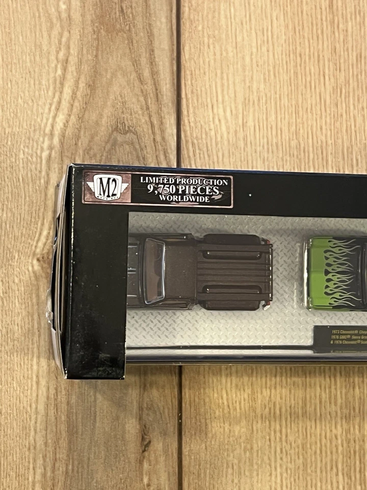 M2 Machines Square Body Truck Set S38 Chevy GMC 3-Pack 1:64 Diecast New /9,750 - Image 4 of 4