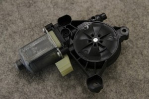 Org Audi A5 A4 8W Q7 4M R8 4S VW Golf 7 Fensterhebermotor 8W0959801 links rechts