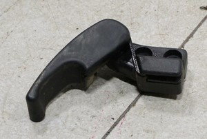 VW Caddy 2 II 9K Bj 1997 Hebel Öffner Motorhaube 1H1823533 #60723-C44