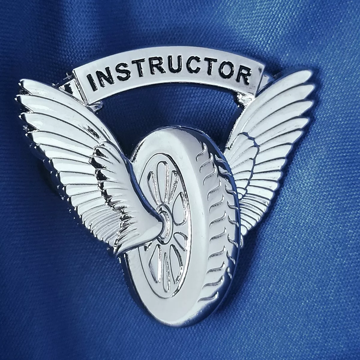MOTOR WHEEL WING INSTRUCTOR. Item 831 Silver color plated finish