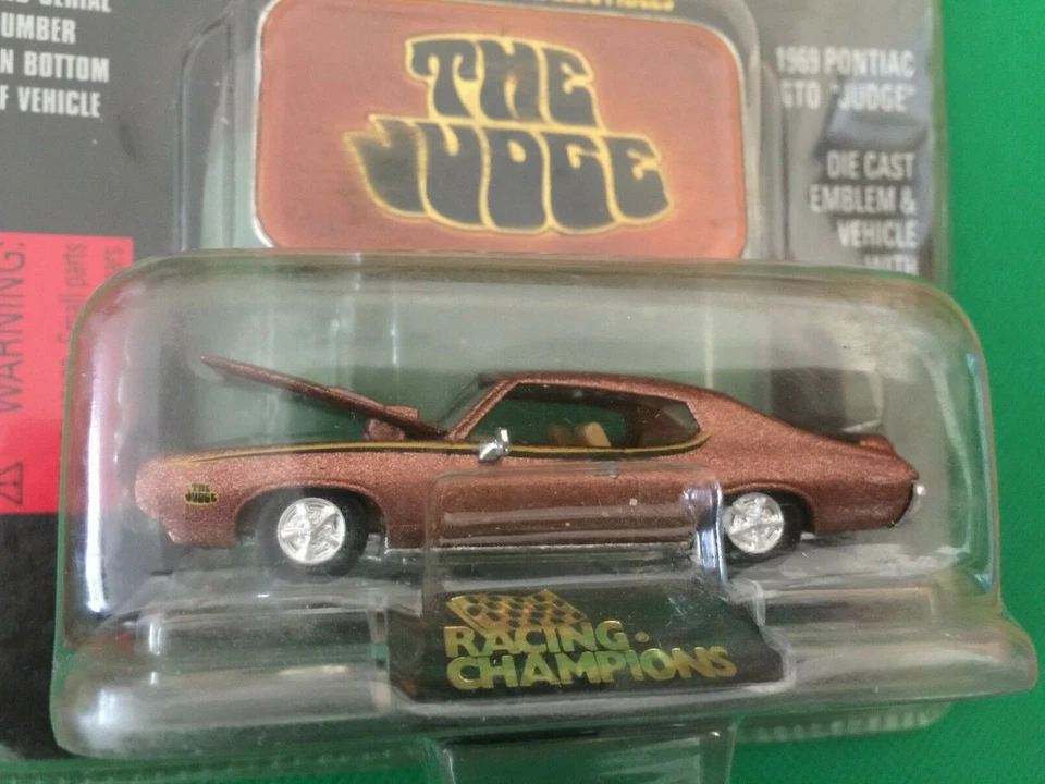 Racing Champions Motor Trend #91 1969 Pontiac GTO Judge B112 - Image 2 of 4