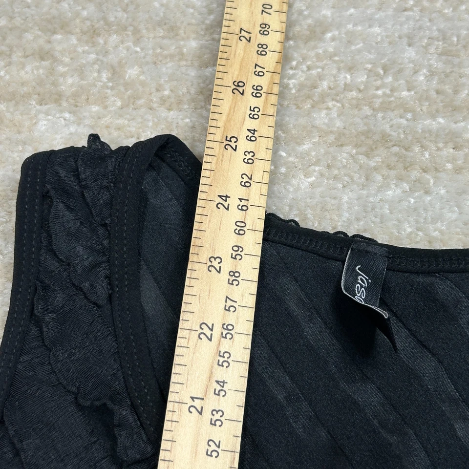 Camiseta sin mangas negra mediana Jason Maxwell para mujer detalle de volantes texturizados Foto 3 de 4