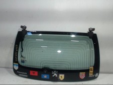 Lunette arrière Peugeot 2008