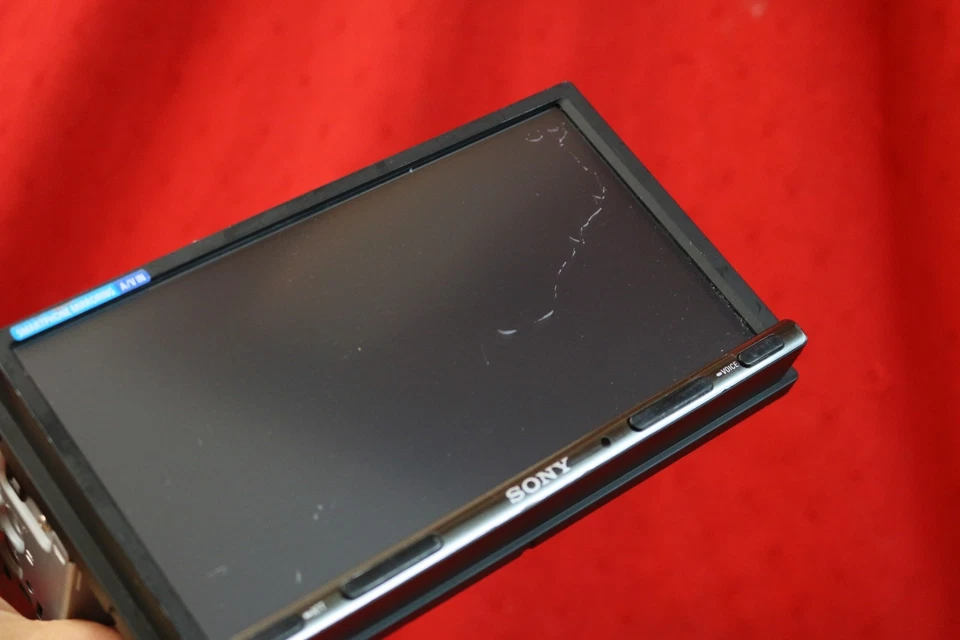 Sony XAV-AX3250 7" Apple CarPlay/Android Auto 2-DIN **FACE SCRATCHES** #U8 - Image 4 of 4