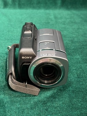 SONY DCR-SR55E Digital Video Camera Recorder PAL