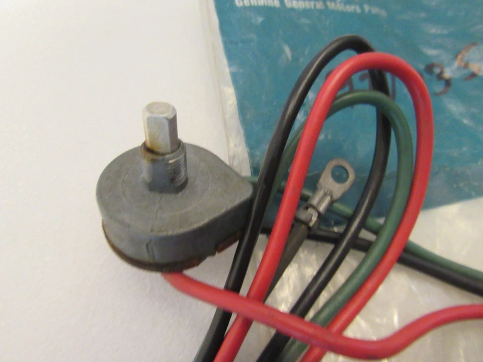 Interruptor superior conversível NOS 1965-66 Pontiac Catalina Bonneville P/8 GM 9779359 - Imagem 4 de 4