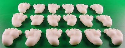 18 x Essbare 3D 30mm Baby Füße, Kuchen, Cupcake Topper Deko T041