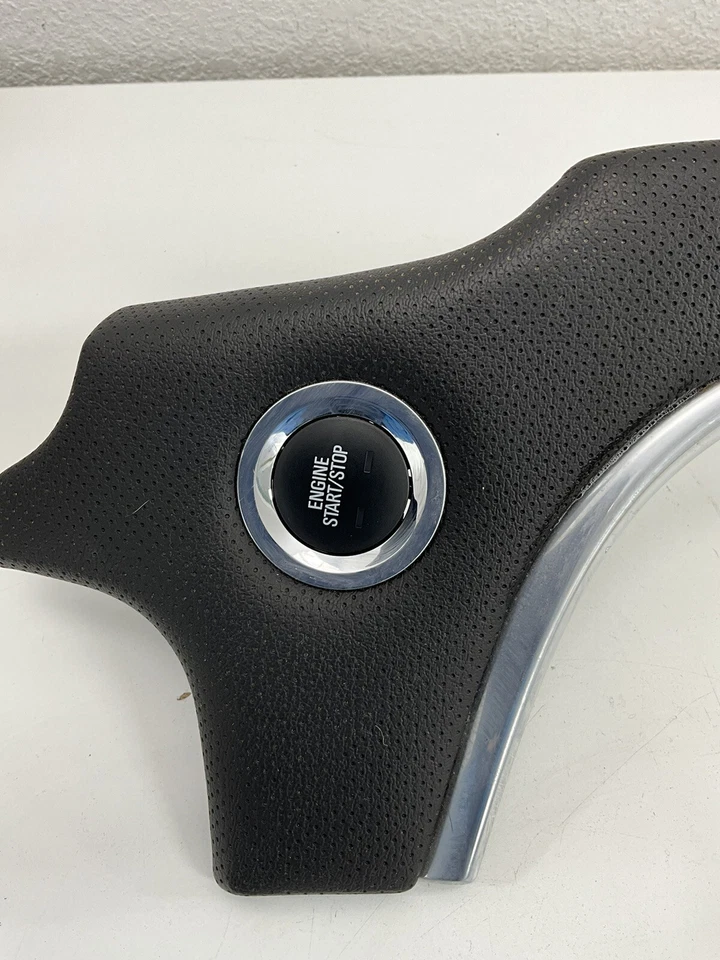 Cadillac XTS 2019 motor empuje para arrancar botón negro 22965849 OEM Foto 3 de 4