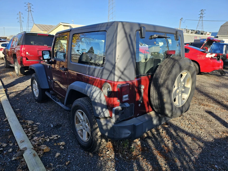 Used Rear Axle Assembly Rear fits: 2007 Jeep Wrangler Dana 44 LHD 4.10 ratio w/o Foto 2 de 4