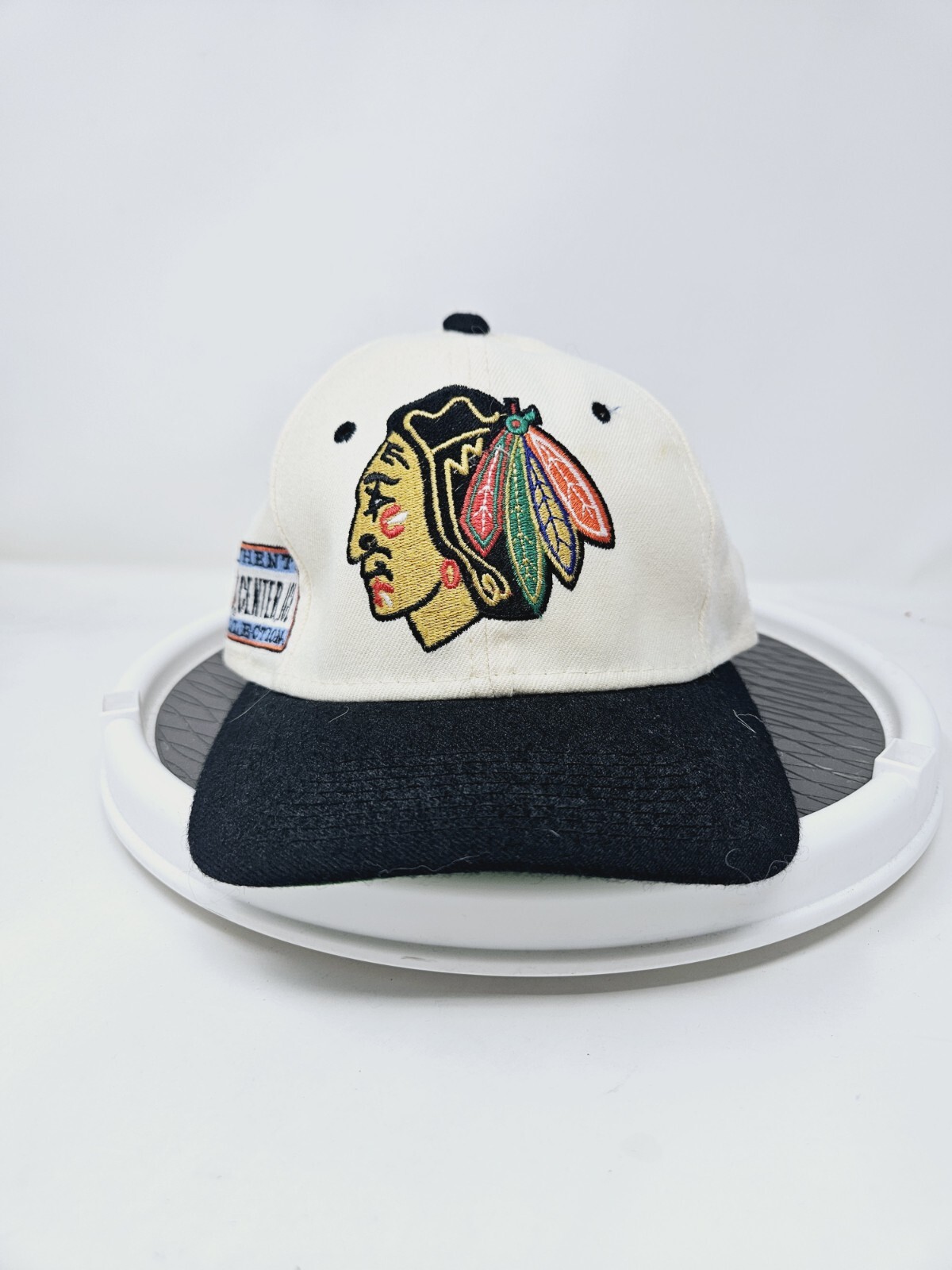 VTG Sports Specialties Center Ice Chicago Blackhawks Fitted Hat Cap 6 5/8 Used